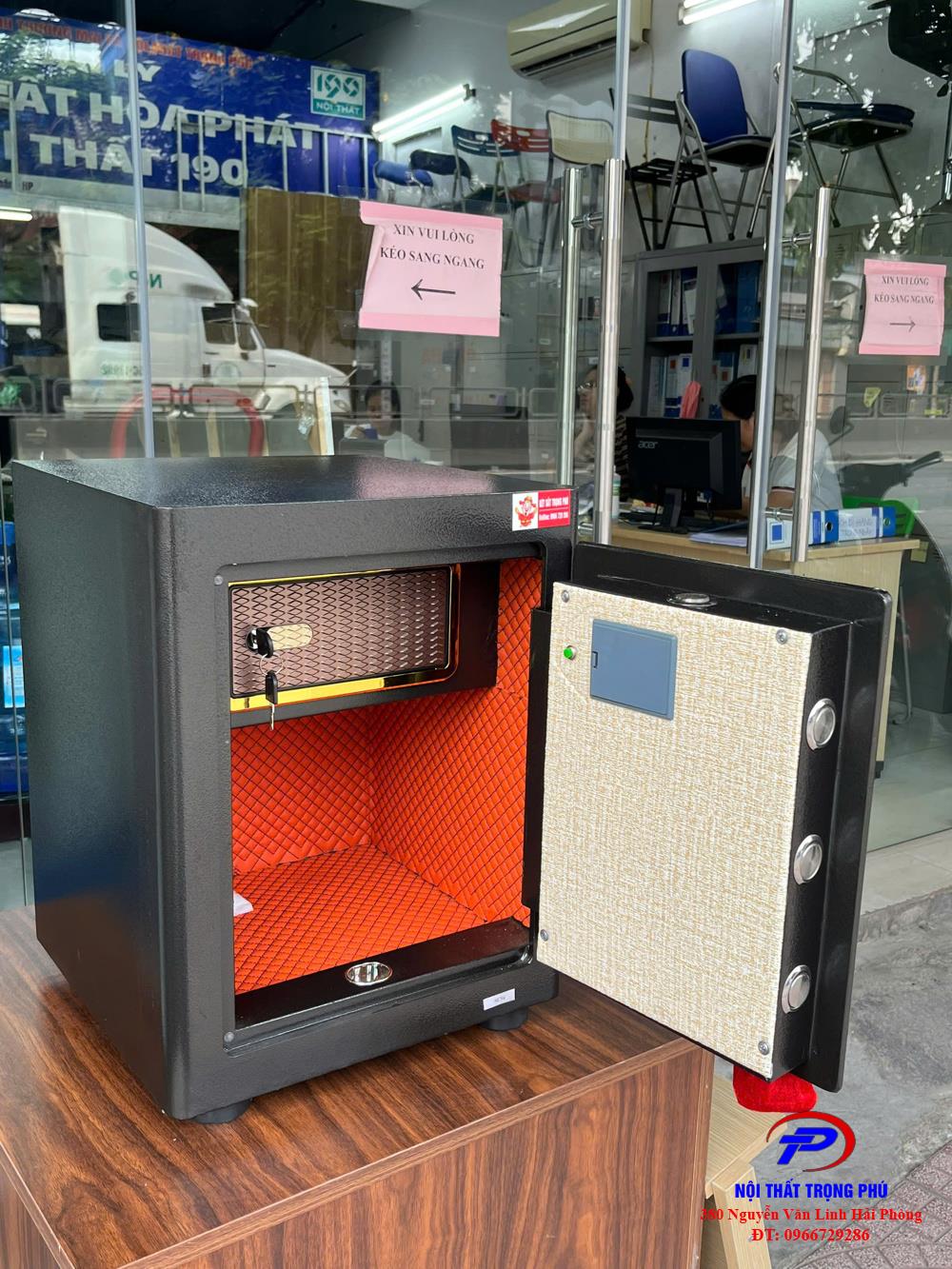 Két sắt siêu cường thông minh Việt Tiệp SC34 – Vân tay điện tử, chống cháy, bảo mật đỉnh cao