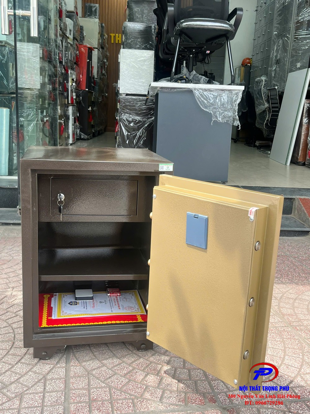 Két bạc việt tiệp vân tay K79VT